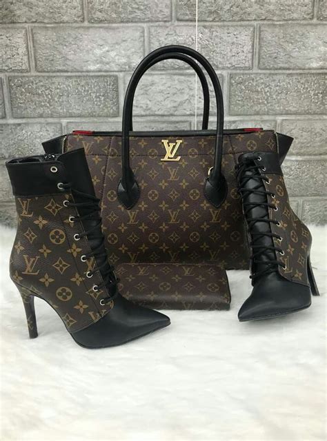 louis vuitton boot bag